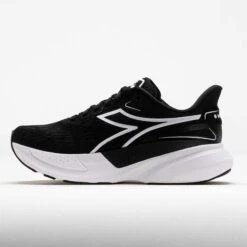 Diadora Nucleo 2 Women's Black/White 7 Diadora Nucleo 2 Women's Black/White -Holabird Sports Store 042180 1