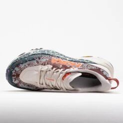 HOKA Speedgoat 6 Men's Putty/Blue Twilight -Holabird Sports Store 042546 2