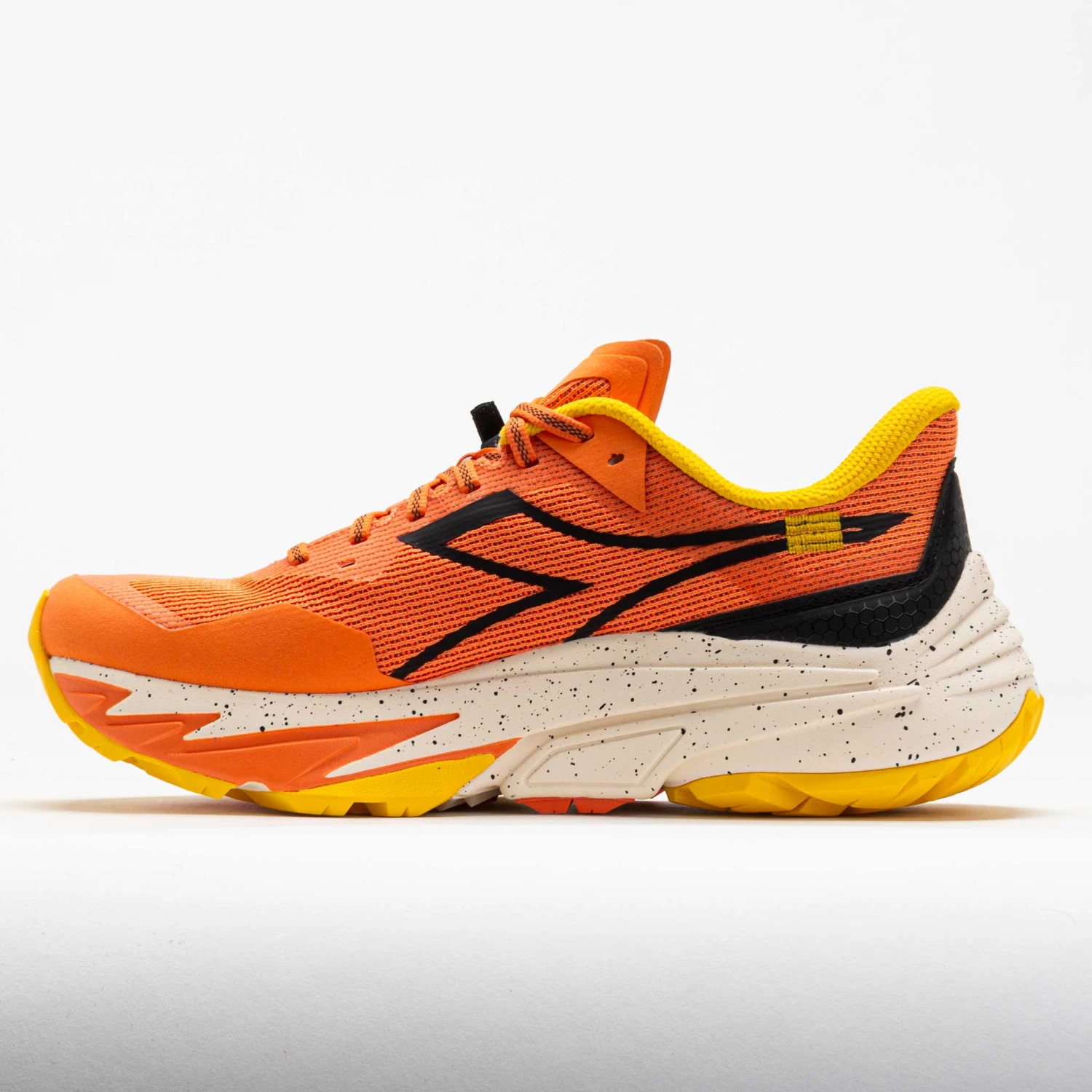 Diadora Sestriere-XT 2 Unisex Nectarine/Black 2 Diadora Sestriere-XT 2 Unisex Nectarine/Black - Image 2