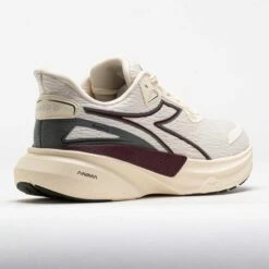 Diadora Nucleo 2 Men's Whisper White/Maroon Banner 11 Diadora Nucleo 2 Men's Whisper White/Maroon Banner -Holabird Sports Store 042976 6