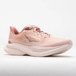 HOKA Mach 6 Women's Rose Latte/Blush 10 HOKA Mach 6 Women's Rose Latte/Blush -Holabird Sports Store 043027 5