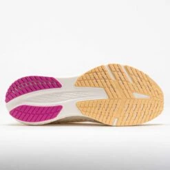 Brooks Launch 11 Women's Sherbert/Coconut/Pink 9 Brooks Launch 11 Women's Sherbert/Coconut/Pink -Holabird Sports Store 043426 4