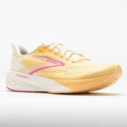 Brooks Launch 11 Women's Sherbert/Coconut/Pink 10 Brooks Launch 11 Women's Sherbert/Coconut/Pink -Holabird Sports Store 043426 5