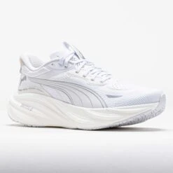 Puma Magnify NITRO 3 Women's Puma White/Puma Silver 10 Puma Magnify NITRO 3 Women's Puma White/Puma Silver -Holabird Sports Store 043529 5 d77ff285 ffec 4fd8 94e4 8ae6ef3ef0c6
