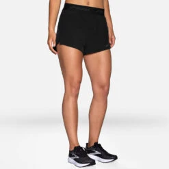 Brooks Chaser 3" Shorts Women's 26 Brooks Chaser 3" Shorts Women's -Holabird Sports Store 056657 006 1