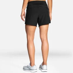 Brooks Chaser 5" Shorts Women's -Holabird Sports Store 056658 001 2