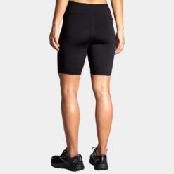 Brooks Moment 8" Short Tight Women's 8 Brooks Moment 8" Short Tight Women's -Holabird Sports Store 057484 001 2