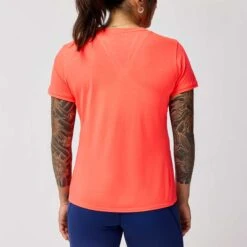 Brooks Distance Short Sleeve 3.0 Women's 23 Brooks Distance Short Sleeve 3.0 Women's -Holabird Sports Store 057593 624 2