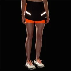 Brooks Run Visible 4" 2-in-1 Short 2.0 Women's 5 Brooks Run Visible 4" 2-in-1 Short 2.0 Women's -Holabird Sports Store 057725 080 3