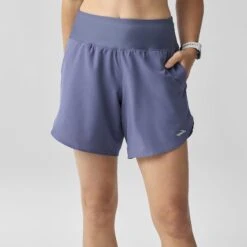 Brooks Chaser 7" Short 2.0 Women's 10 Brooks Chaser 7" Short 2.0 Women's -Holabird Sports Store 057799 414 1