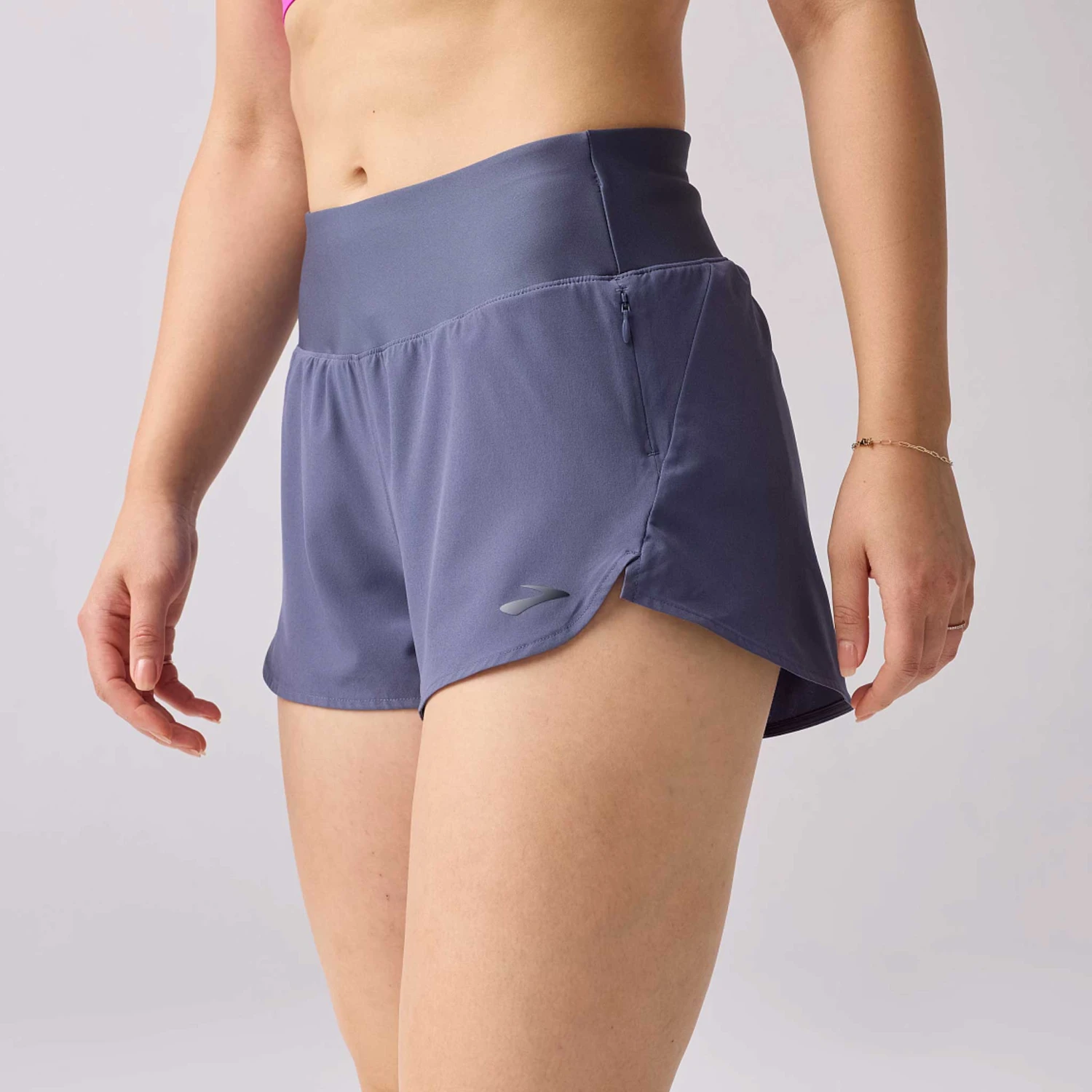 Brooks Chaser 3" Short 2.0 Women's 7 Brooks Chaser 3" Short 2.0 Women's - Image 7