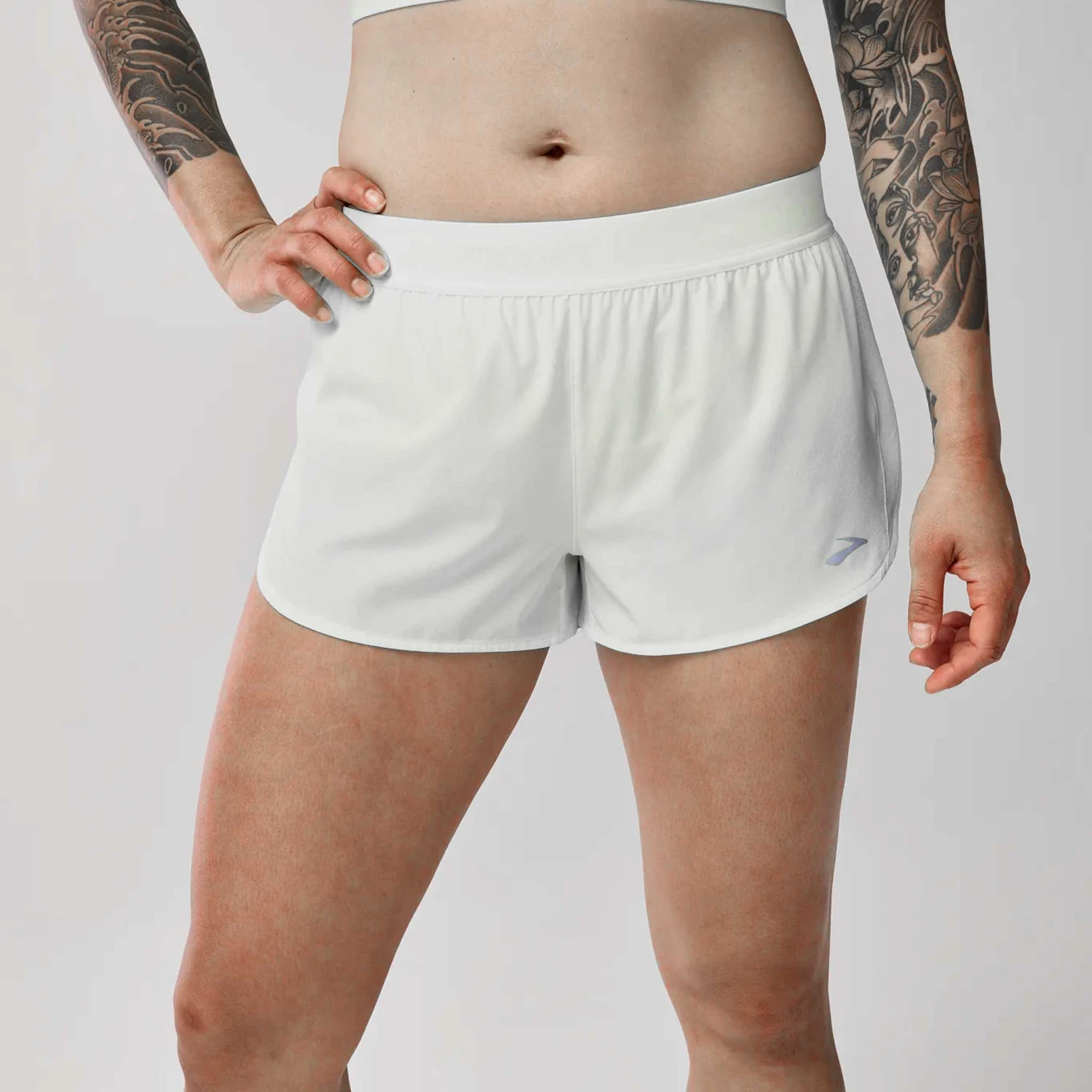 Brooks Breakaway 2.5" Short Women's 5 Brooks Breakaway 2.5" Short Women's - Image 5