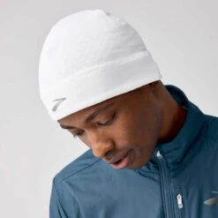 Brooks Notch Thermal Beanie 2.0 -Holabird Sports Store 057894 100 1