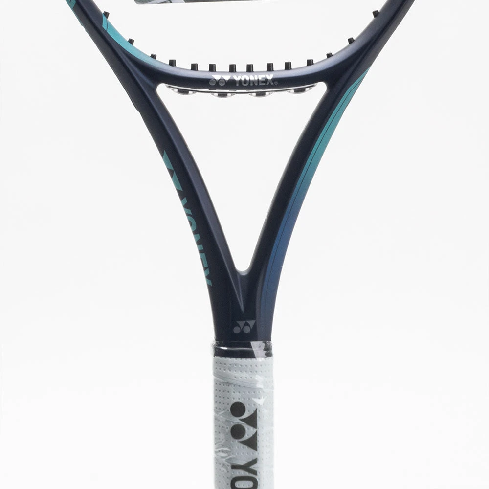 Yonex EZONE 98L 285g Sky Blue (7th Gen) 2 Yonex EZONE 98L 285g Sky Blue (7th Gen) - Image 2