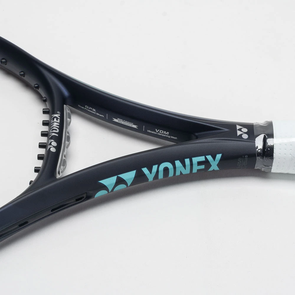 Yonex EZONE 98L 285g Sky Blue (7th Gen) 3 Yonex EZONE 98L 285g Sky Blue (7th Gen) - Image 3