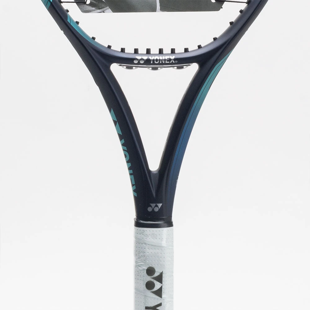 Yonex EZONE 100L 285g Sky Blue (7th Gen) 2 Yonex EZONE 100L 285g Sky Blue (7th Gen) - Image 2