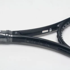 Solinco Blackout 300 XTD+ -Holabird Sports Store 103040 4