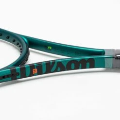 Wilson Blade 98 (16x19) V9 -Holabird Sports Store 103070 3