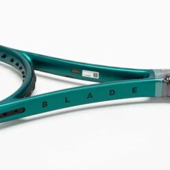 Wilson Blade 98 (18x20) V9 7 Wilson Blade 98 (18x20) V9 -Holabird Sports Store 103071 4