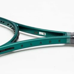 Wilson Blade Pro 98 18x20 V9 -Holabird Sports Store 103114 4