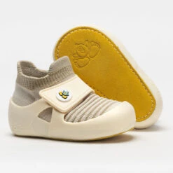 Jbrds Stand2Walk -Holabird Sports Store 121402 3 6