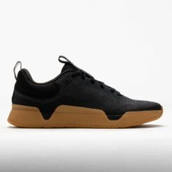While On Earth Move Trainer Unisex Black/Gum