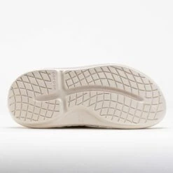 OOFOS OOyea Women's Chalk -Holabird Sports Store 570740 4