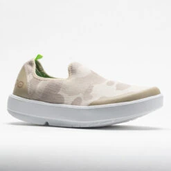 OOFOS OOmg EeZee Limited Women's Tan Camo -Holabird Sports Store 631316 5