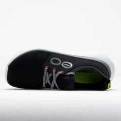 OOFOS OOmy Stride Women's White/Black 8 OOFOS OOmy Stride Women's White/Black -Holabird Sports Store 631629 2