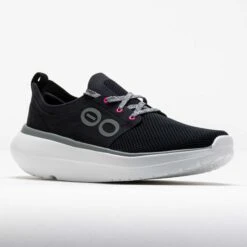 OOFOS OOmy Stride Women's White/Black 10 OOFOS OOmy Stride Women's White/Black -Holabird Sports Store 631629 5