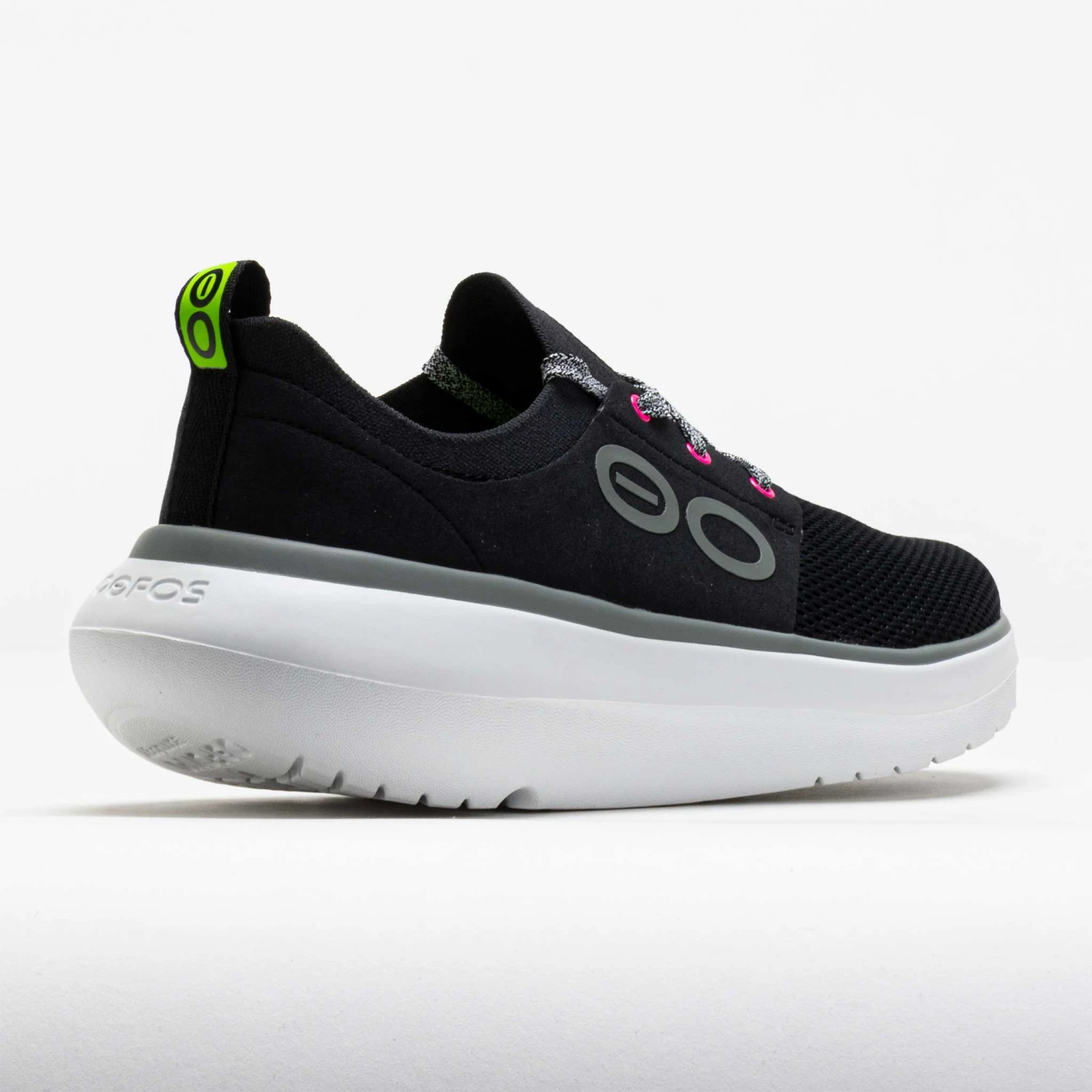 OOFOS OOmy Stride Women's White/Black 6 OOFOS OOmy Stride Women's White/Black - Image 6