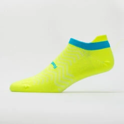 Feetures High Performance Ultra Light Cushion No Show Tab Socks -Holabird Sports Store 650365 068 1