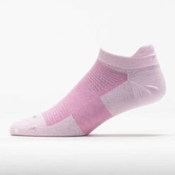 Feetures High Performance Ultra Light Cushion No Show Tab Socks -Holabird Sports Store 650365 787 1