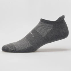 Feetures High Performance Max Cushion No Show Tab Socks -Holabird Sports Store 650476 hea 1
