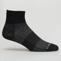 WrightSock Double Layer Coolmesh II Quarter Socks -Holabird Sports Store 651002 530 2