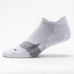 Feetures Merino 10 Ultra Light No Show Tab Socks -Holabird Sports Store 651259 467 1