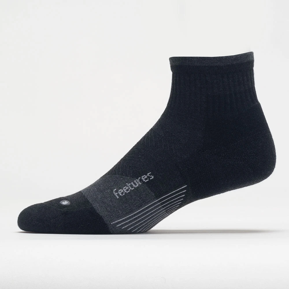 Feetures Elite Trail Quarter Max Cushion Socks 1 Feetures Elite Trail Quarter Max Cushion Socks