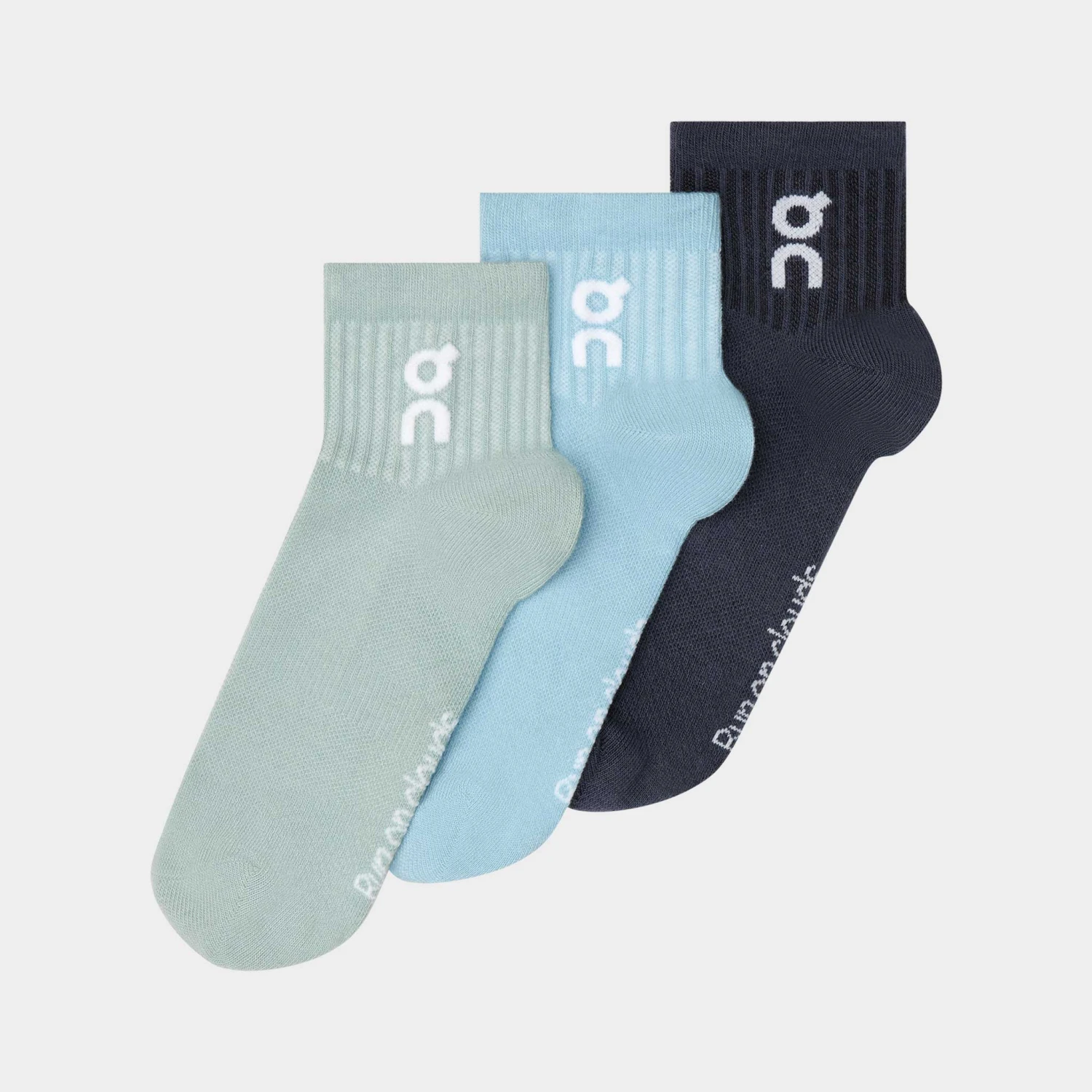 On Running On Logo Sock Mid (3 Pack) 6 On Running On Logo Sock Mid (3 Pack) - Image 6