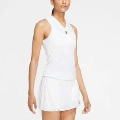 Nike London Tank Women's -Holabird Sports Store 757876 100 1
