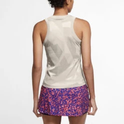Nike London Tank Women's -Holabird Sports Store 757876 838 2