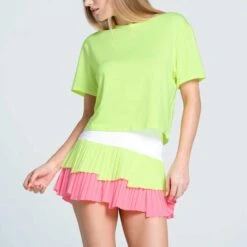 Lucky In Love Power Box Tee Women's 10 Lucky In Love Power Box Tee Women's -Holabird Sports Store 758490 718 1